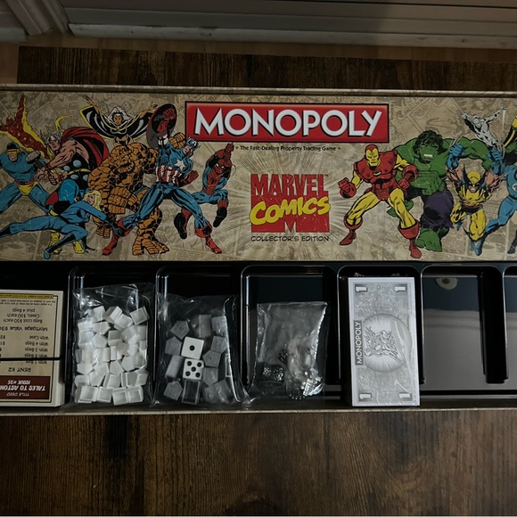 Brand new never used Marvel monopoly game, collectors addition - Picture 3 of 5